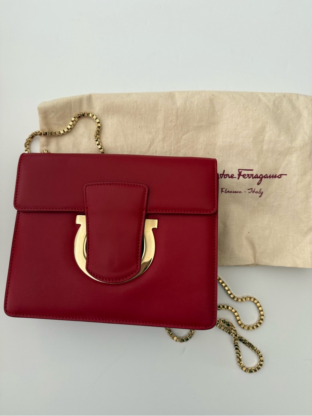 Authentic Ferragamo Red Leather Gancini Crossbody Bag with Gold hardware - Picture 1 of 11